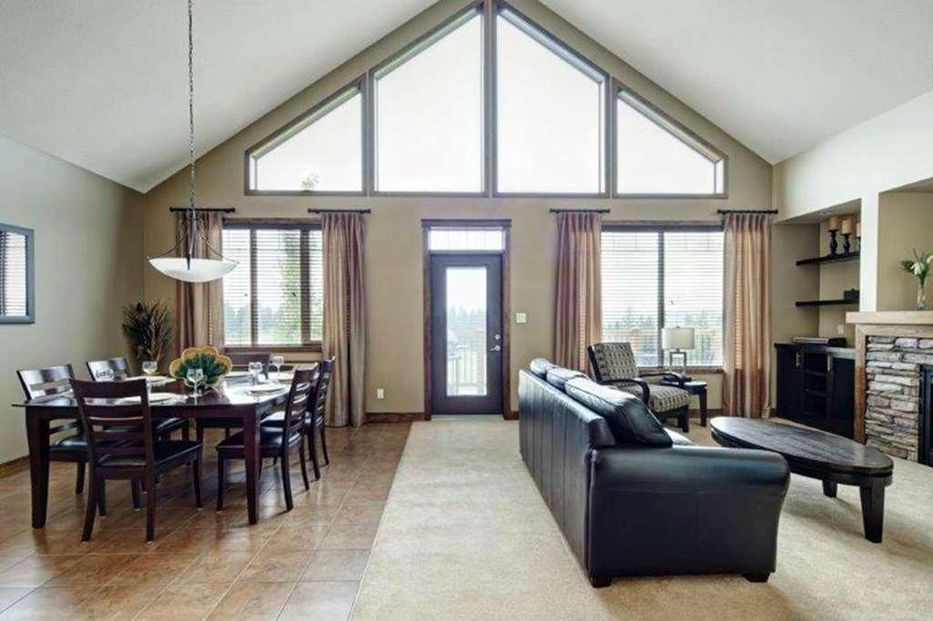 Bighorn Meadows Resort Рейдиум-Хот-Спрингс Номер фото