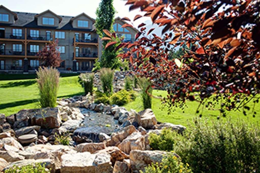 Bighorn Meadows Resort Рейдиум-Хот-Спрингс Экстерьер фото